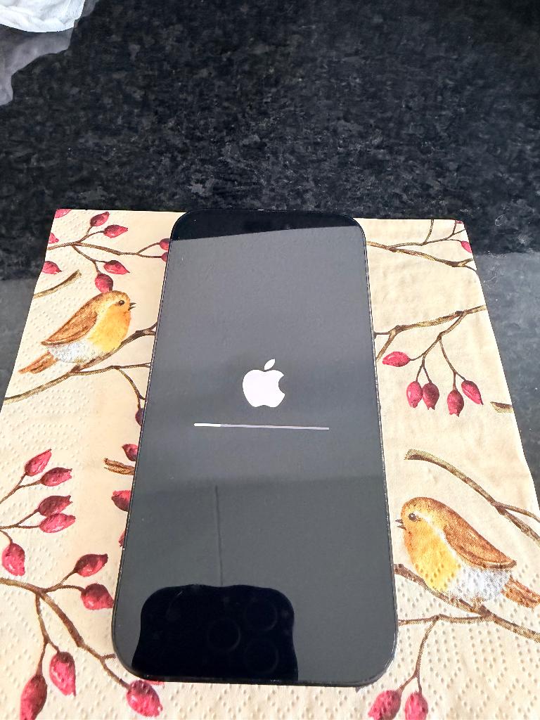 iPhone 14 Pro, Telecommunicatie, Mobiele telefoons | Apple iPhone, Ophalen, Zwart, Zo goed als nieuw, 82 %