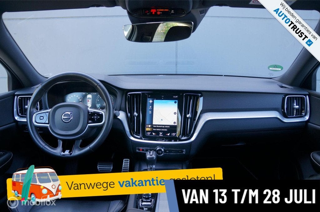 Volvo S60 2.0 T4 R-Design Aut Navi Ad.Cruise Apple/Android !, Auto's, Volvo, 15 km/l, Origineel Nederlands, Bedrijf, 750 kg