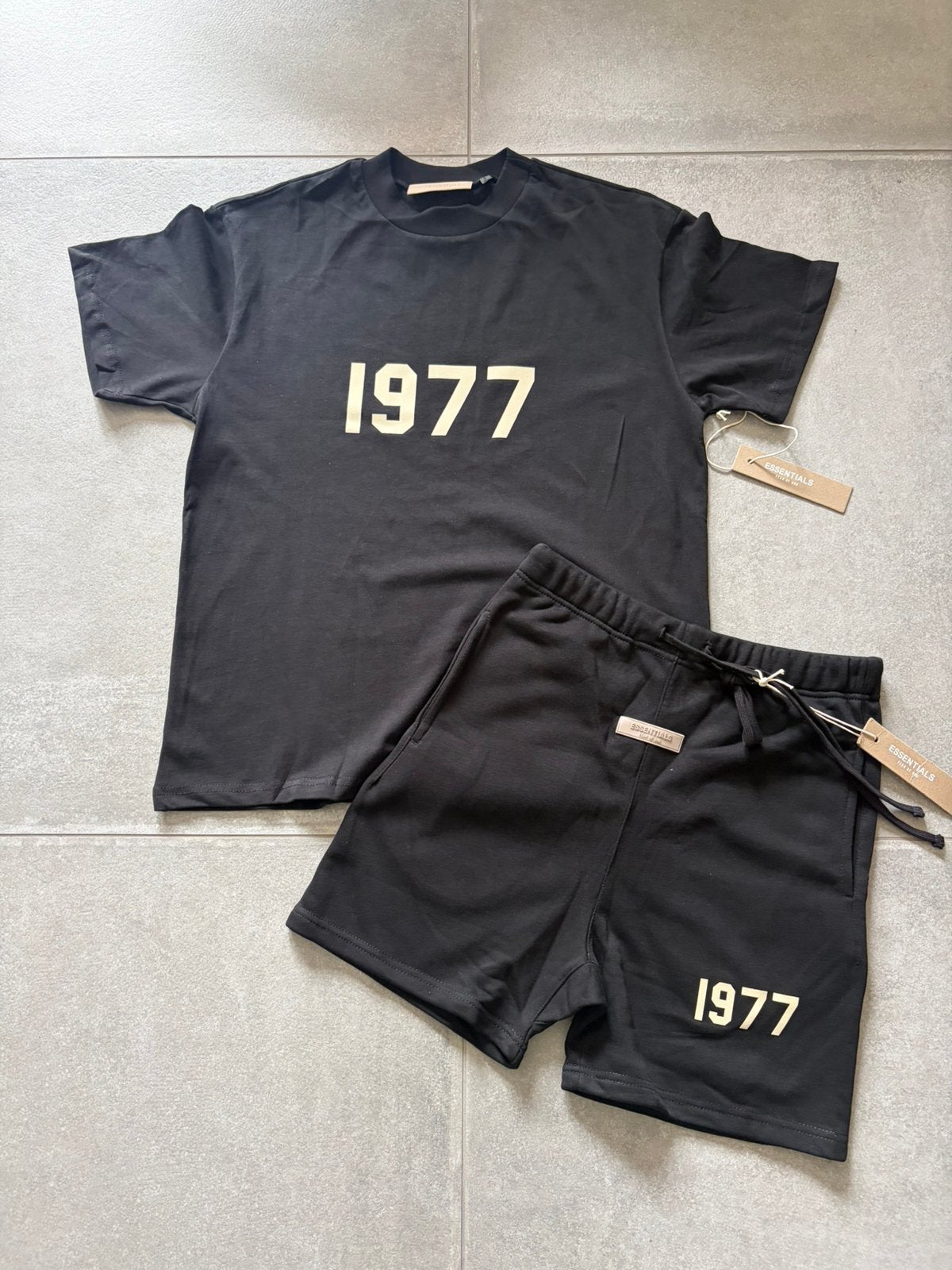 Essentials Fear of God set, Verzenden, Nieuw, Maat 48/50 (M)
