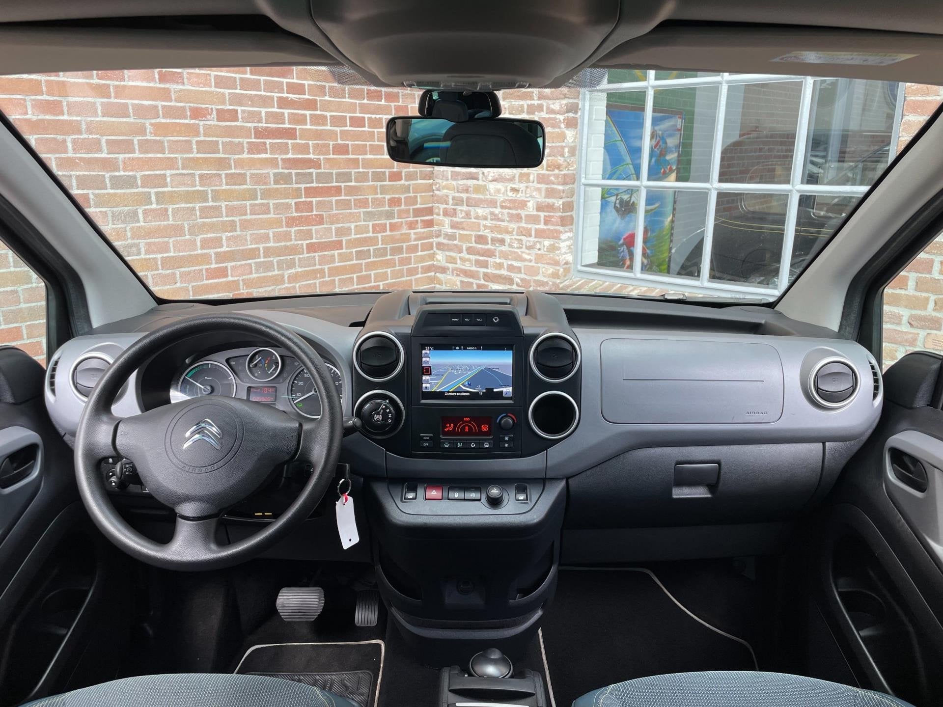 Citroen Berlingo E-Feel Full Electric Carplay Navigatie Crui, Auto's, Citroën, Stof, Gebruikt, 22 kWh, 375 min