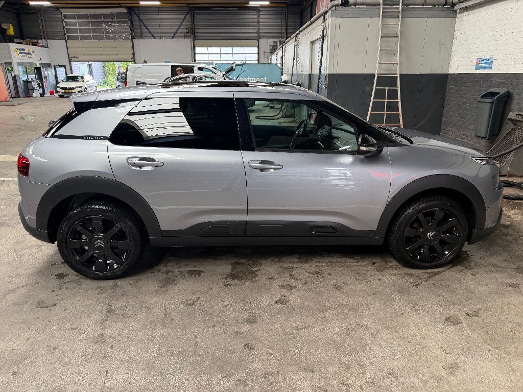 Citroën C4 Cactus 1.2 E-thp 110 2019 Grijs, Auto's, Voorwielaandrijving, Stof, 1199 cc, 49 €/maand