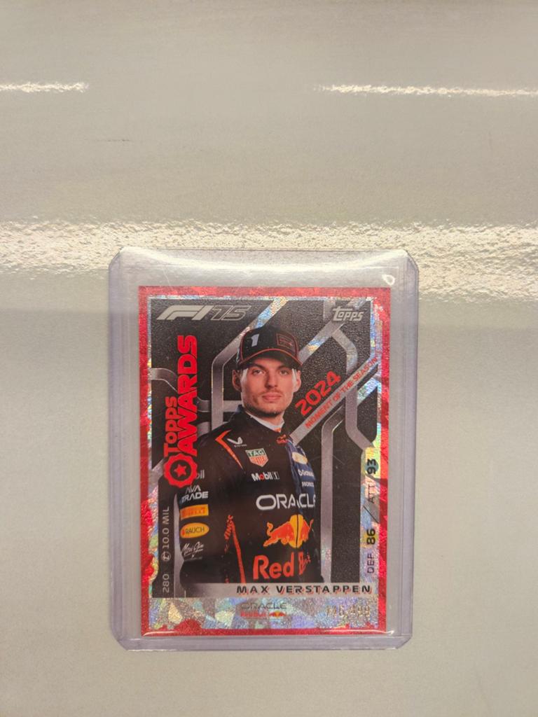 280 max verstappen Red /499 parallel topps turbo attax 2025, Ophalen of Verzenden, Nieuw, Plaatje