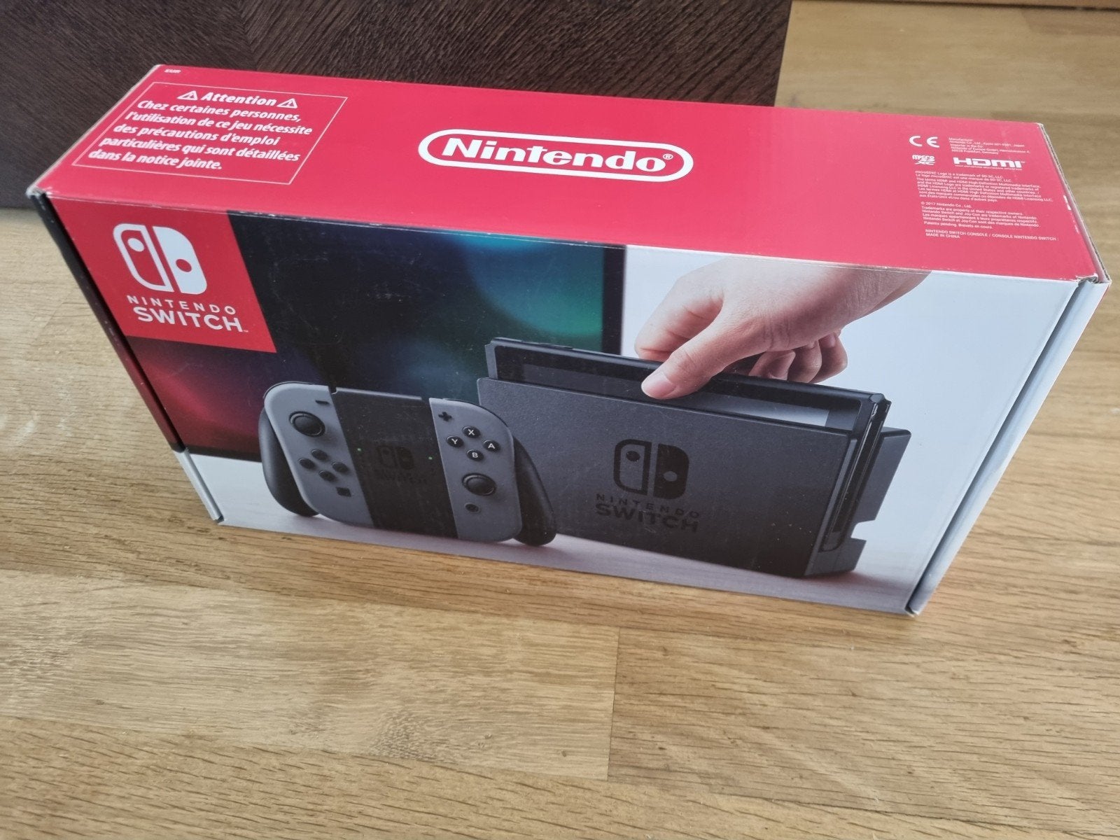 Switch in doos niet veel gebruikt., Ophalen of Verzenden, Zo goed als nieuw, Switch Original