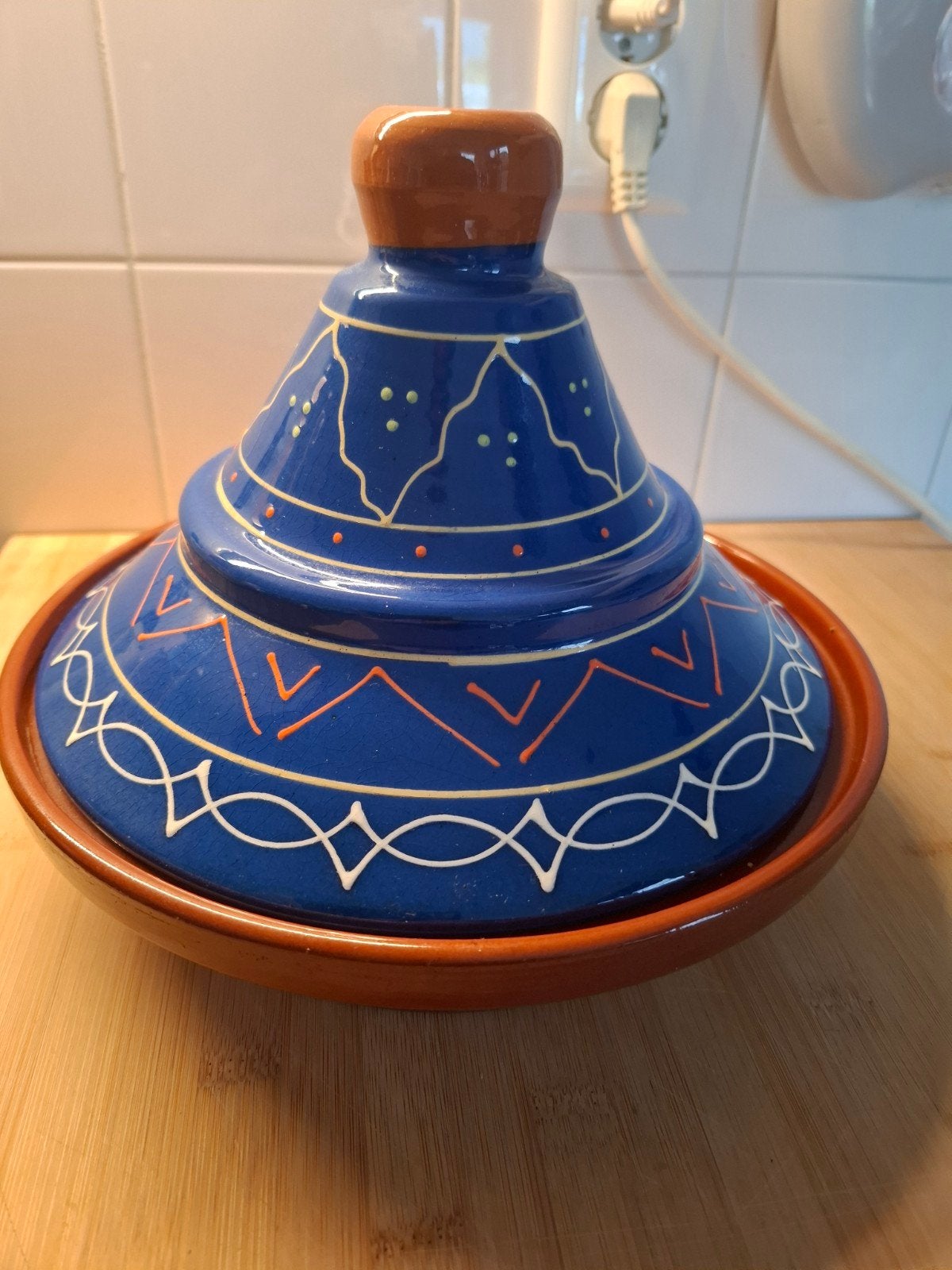 Mooie blauwe tajine met decoratie, Ophalen, Zo goed als nieuw, Steen/keramiek, Overige merken