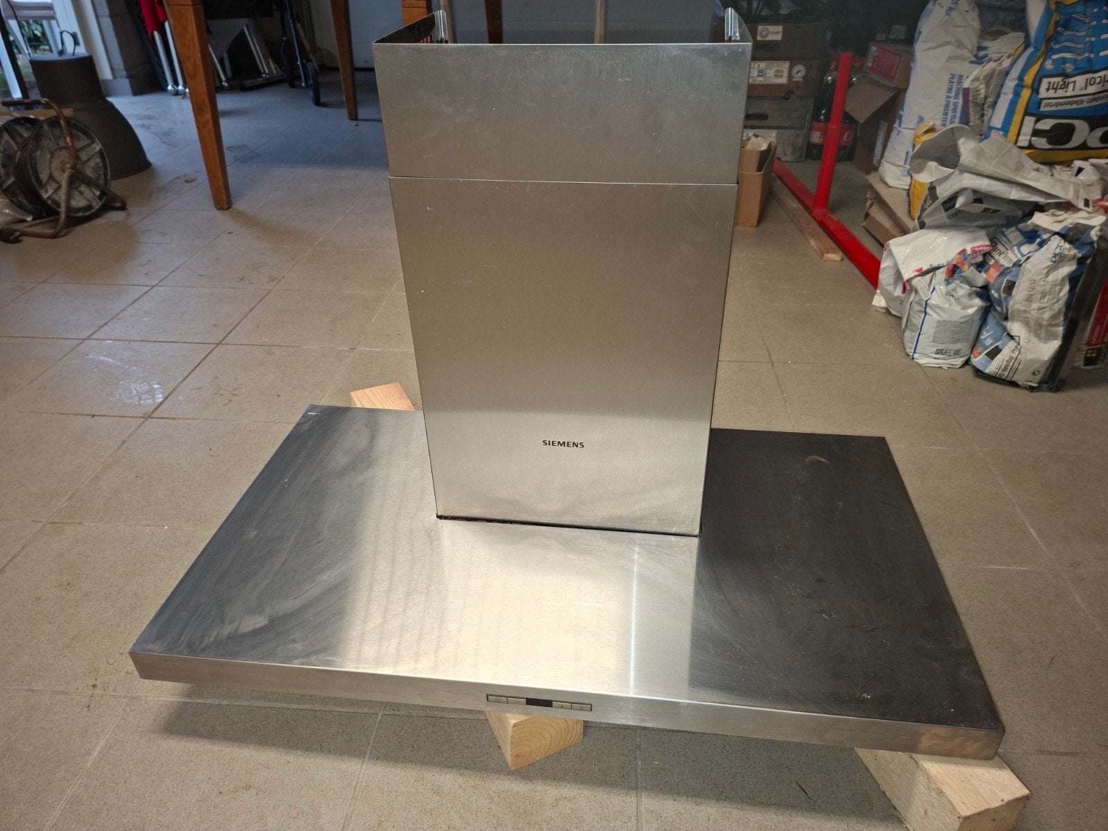 Siemens afzuigkap 90 cm breed in goede staat, Witgoed en Apparatuur, Ophalen, Gebruikt, Inbouw, Wandschouwkap