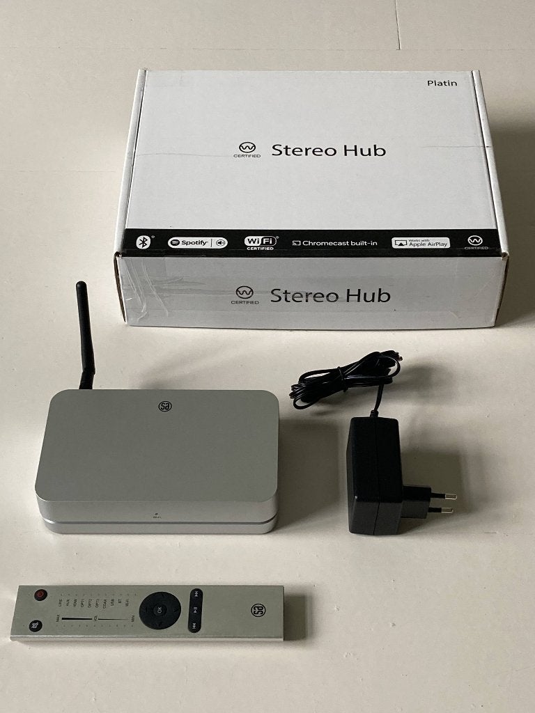 Platin Stereo Hub voor aansturing actieve speakers., Audio, Tv en Foto, Luidsprekers, Overige merken, Inclusief kabels, Overige typen