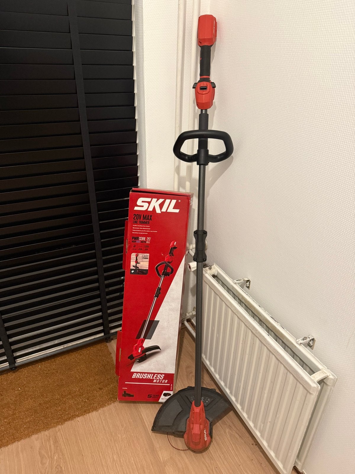 SKIL 20V Max Accu Grastrimmer - Nieuw in doos, Ophalen of Verzenden, Gebruikt, 10 tot 30 cm, Accu