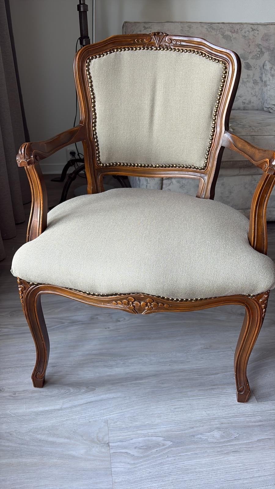 Prachtige fauteuil in Lodewijk XVI-stijl, Ophalen