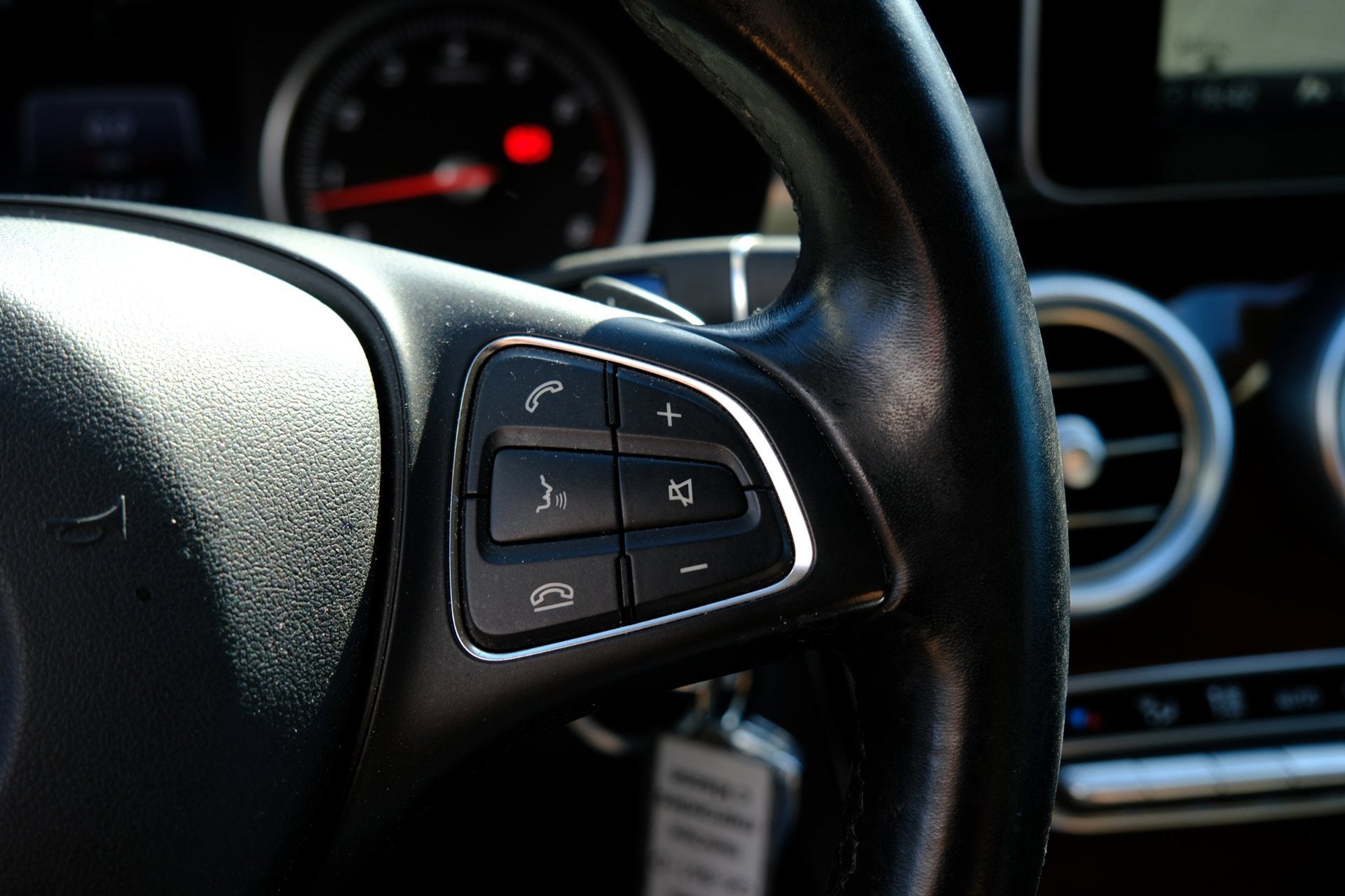 Foto 25 van Mercedes-Benz C-klasse 180 Ambition Aut. Navi|LED koplamp|LM