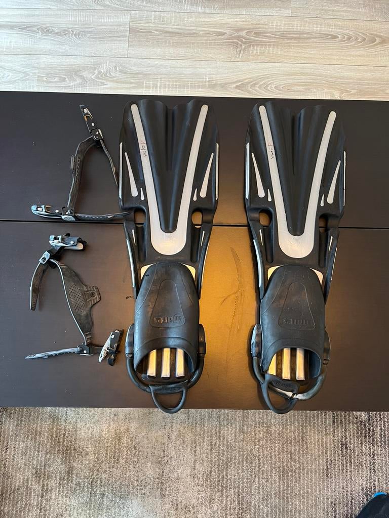 Mares vinnen/flippers, lood, duiktas, handschoenen, Watersport en Boten, Duiken, Ophalen, Zo goed als nieuw, Trimvest of Wing