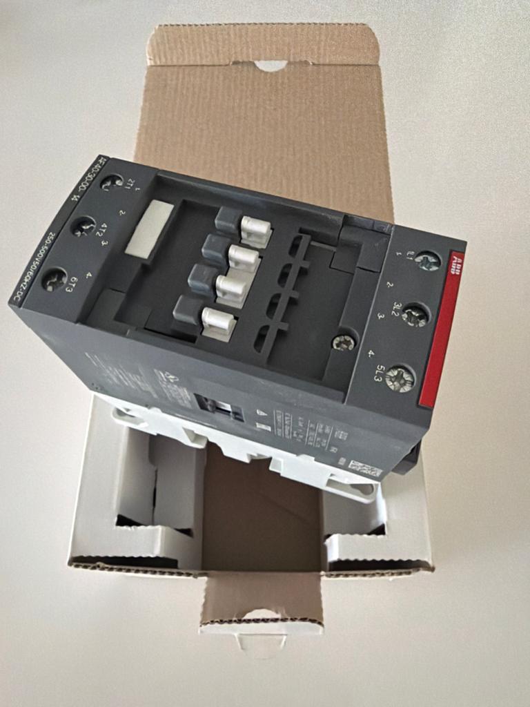 ABB AF40-30-00-14 Contactor - Nieuw in doos, Ophalen of Verzenden