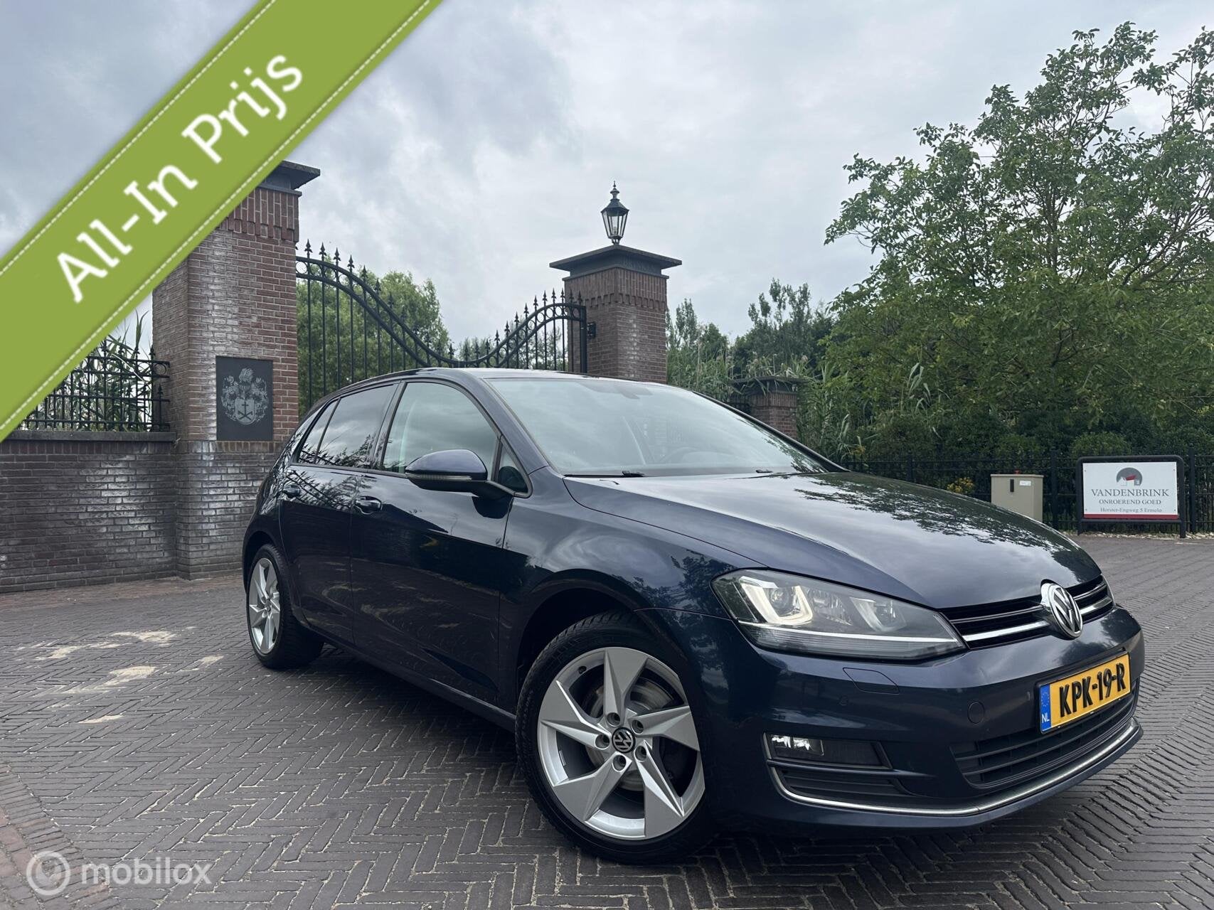 Volkswagen Golf 1.4 TSI Allstar DSG 2017 Navi PDC LED✅, Dealer onderhouden, Gebruikt, Euro 6, 4 cilinders