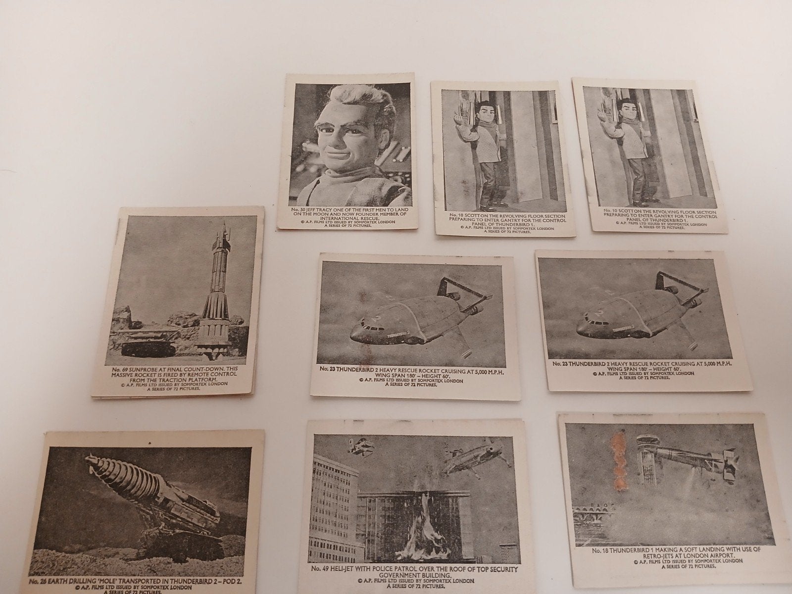 10x thunderbirds somporotex 1966 bubblegum plaatjes, Ophalen of Verzenden, Zo goed als nieuw