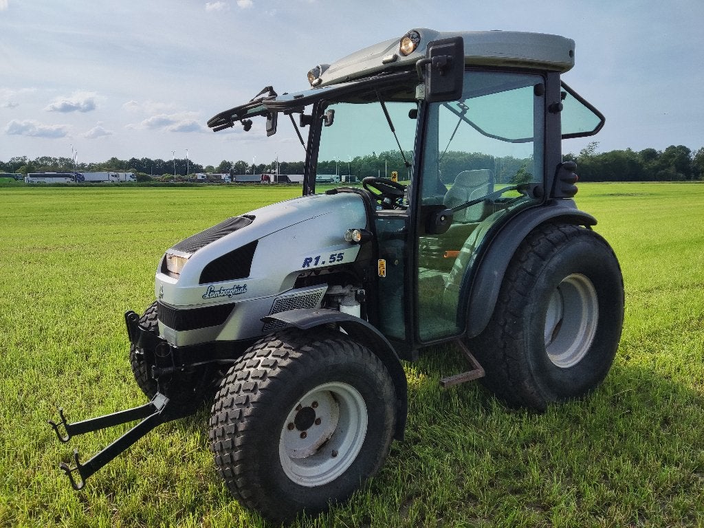 LAMBORGHINI tractor (type R1.55, 52 pk, 4WD, cabine, 3.556), Zakelijke goederen, Overige merken, Gebruikt, Lamborghini, 2500 tot 5000