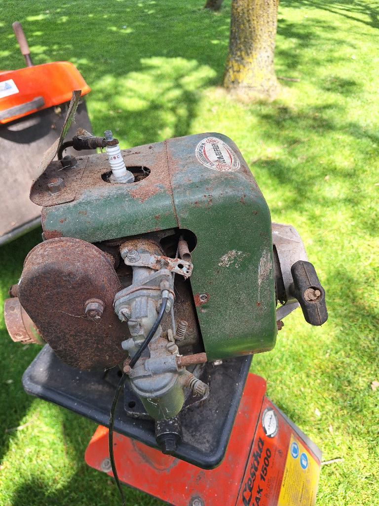 Motor grasmaaaier benzine, Ophalen, Gebruikt, Benzinemotor, 1800 rpm of meer