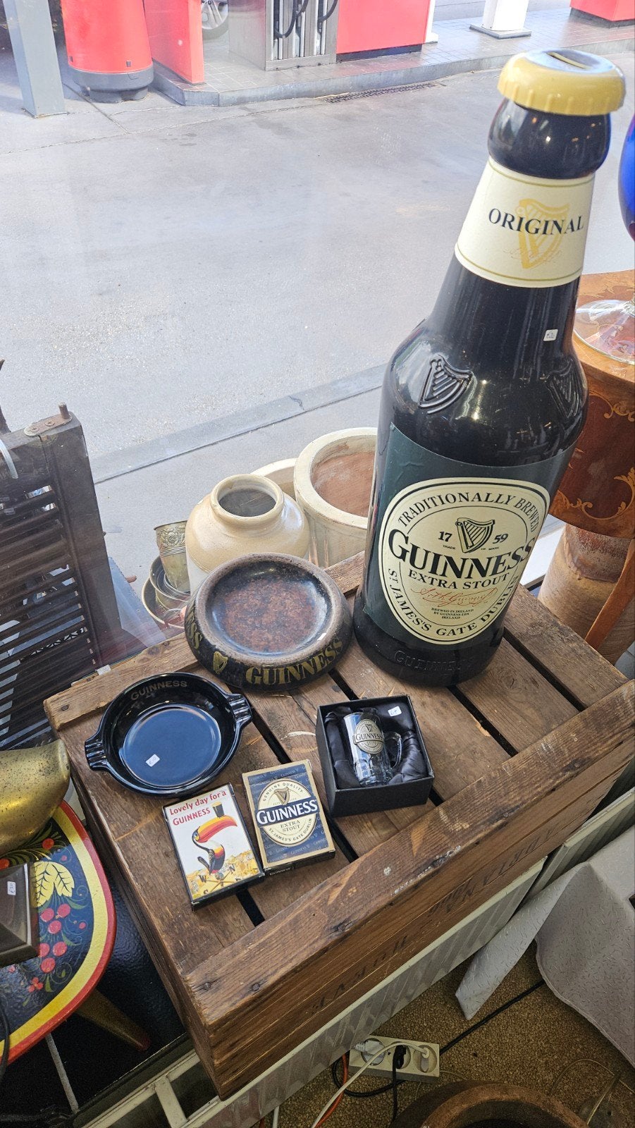 Guinness verzameling: asbakken, speelkaarten, glas, fles, Ophalen of Verzenden