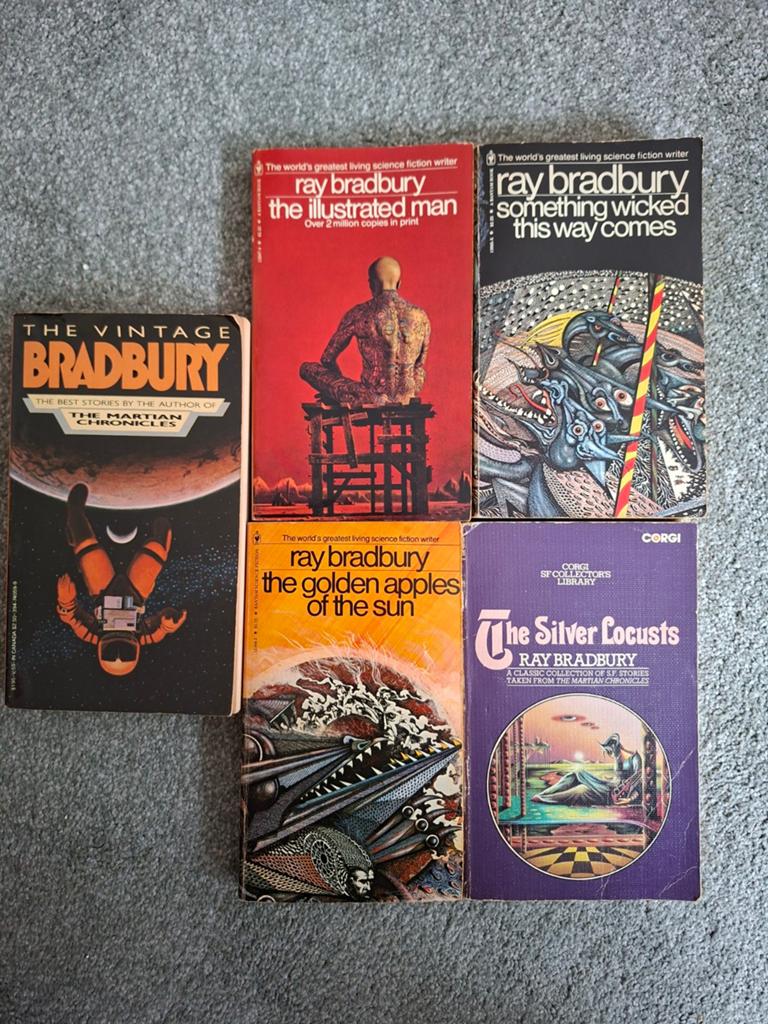 Ray Bradbury 5 Engelstalige pocketboeken, Ophalen of Verzenden, Gelezen