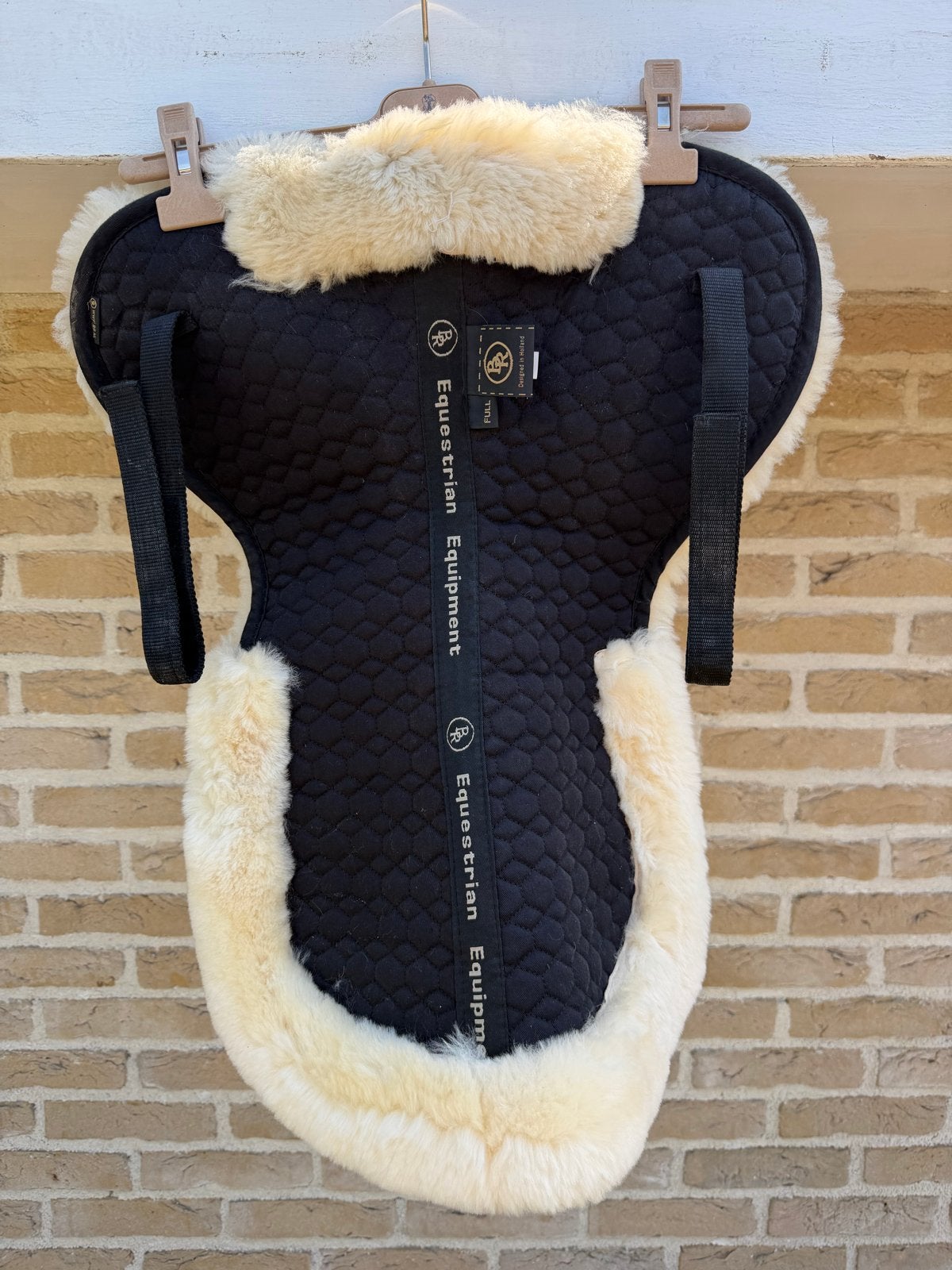 Zadelonderlegger met bont BR zwart-beige paard, Full (L), BR, Zadeldekje, Ophalen of Verzenden
