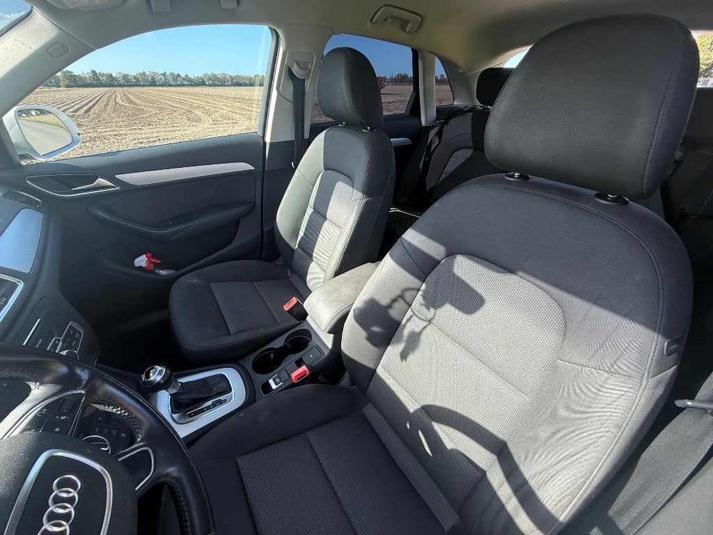 Foto 5 van Audi Q3 1.4 Tfsi 110KW S-tronic 2016 Wit