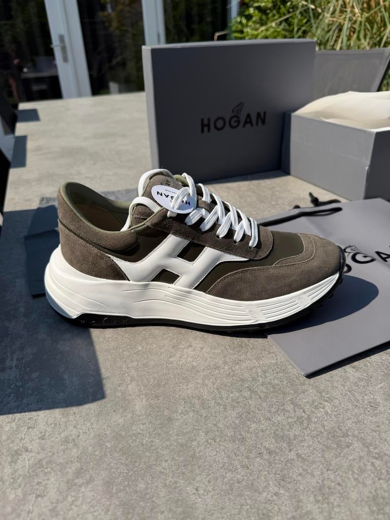 Hogan sneakers maat 42, helemaal nieuw, Ophalen of Verzenden, Nieuw, Overige kleuren, Sneakers of Gympen
