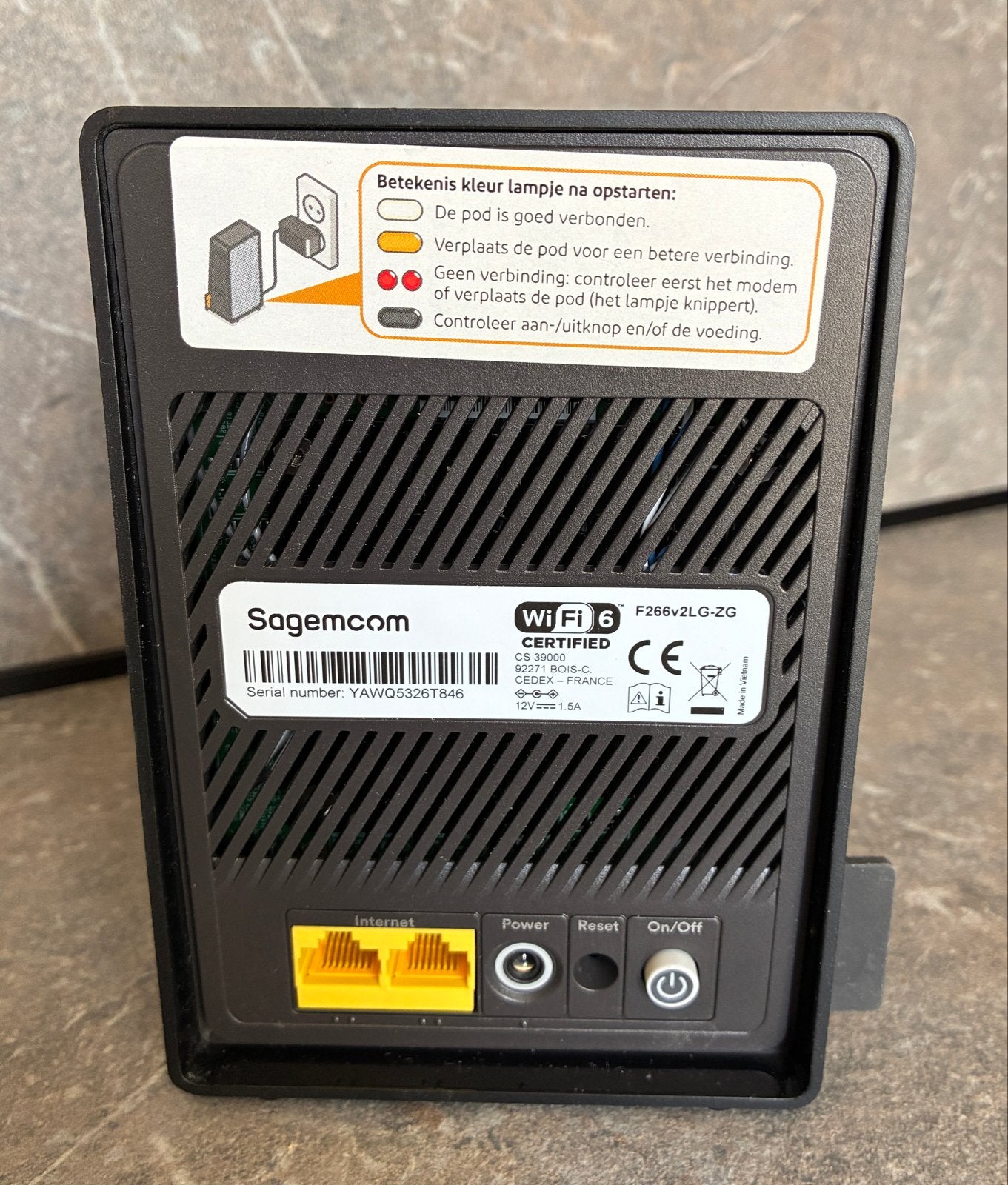 Sagemcom F266v2LG-ZG WiFi 6 Versterker (Ziggo), Ophalen of Verzenden, Zo goed als nieuw