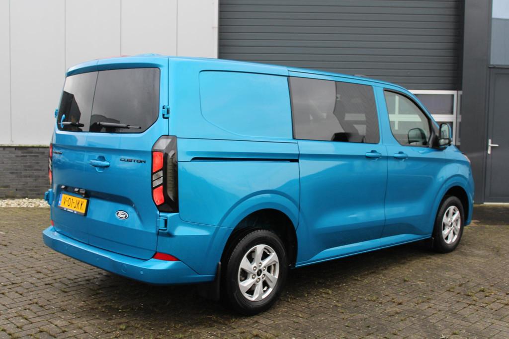 Ford Transit Custom 300 2.0 TDCI Dubbele Cabine L1H1 Limited, Voorwielaandrijving, Gebruikt, Blauw, 2500 kg
