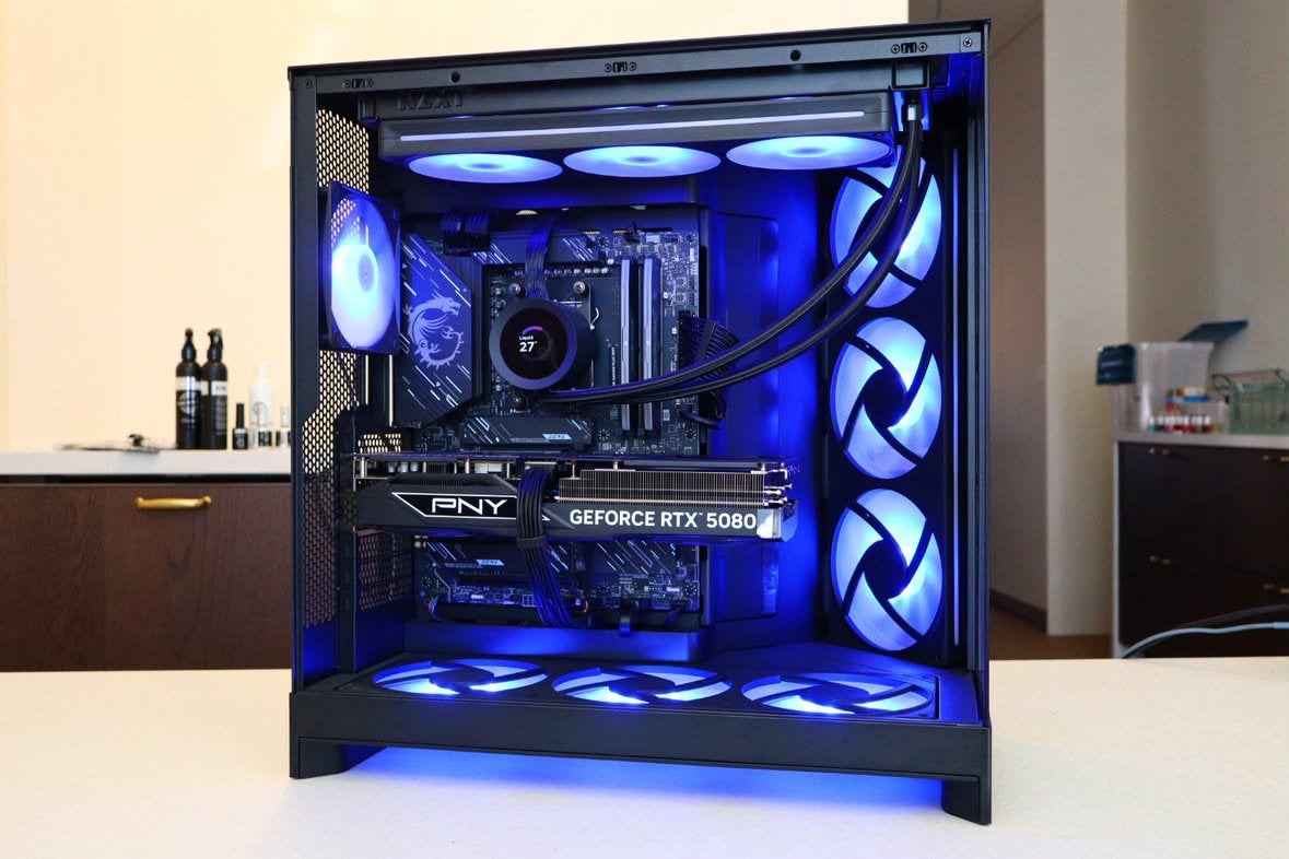 High-end Gaming PC: Ryzen 7 9850x3d, RTX 5080, 32GB RAM, Computers en Software, Ophalen, 32 GB, Nieuw, Gaming