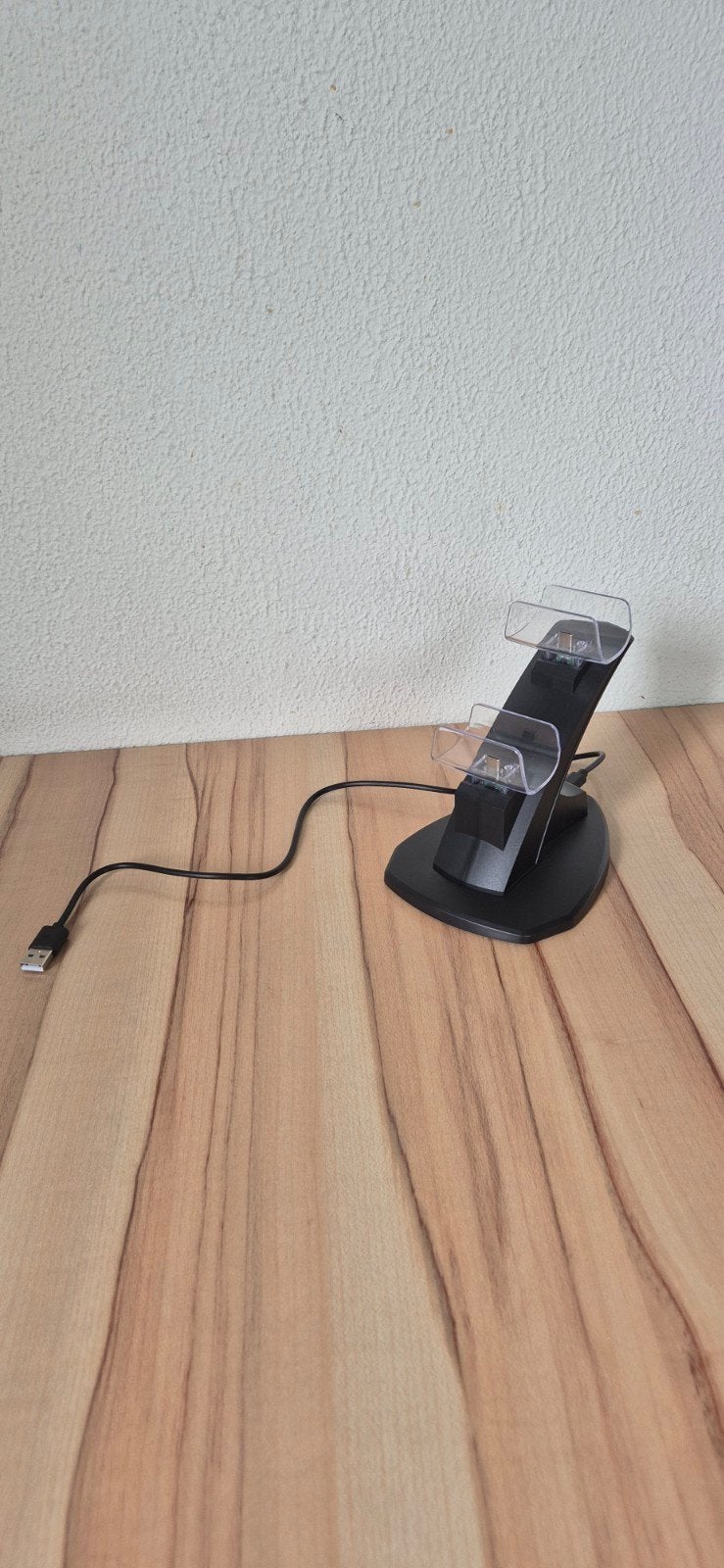 Oplader voor 2 PlayStation 5 controllers/ pro controllers, Ophalen of Verzenden, Zo goed als nieuw, PlayStation, Overige typen
