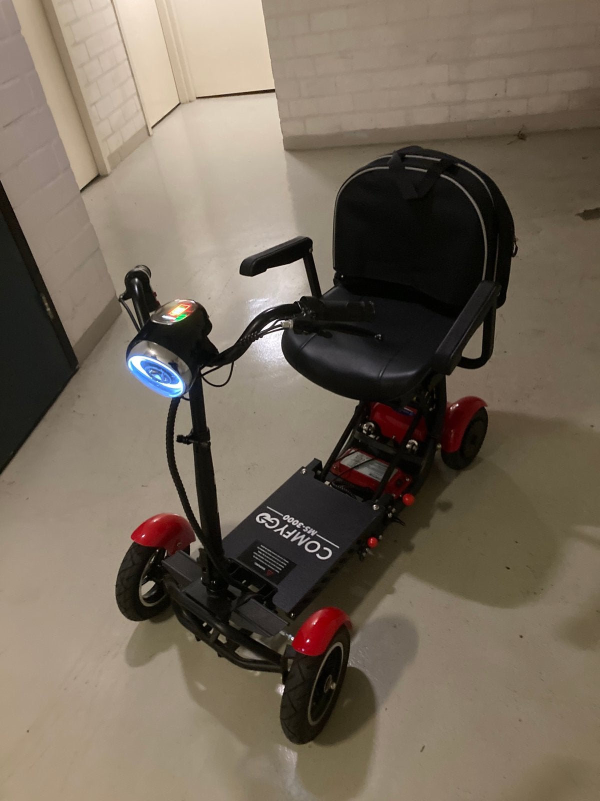 iva traveler 300 Scootmobiel, Ophalen, 11 t/m 15 km/u, 26 t/m 35 km, Invacare