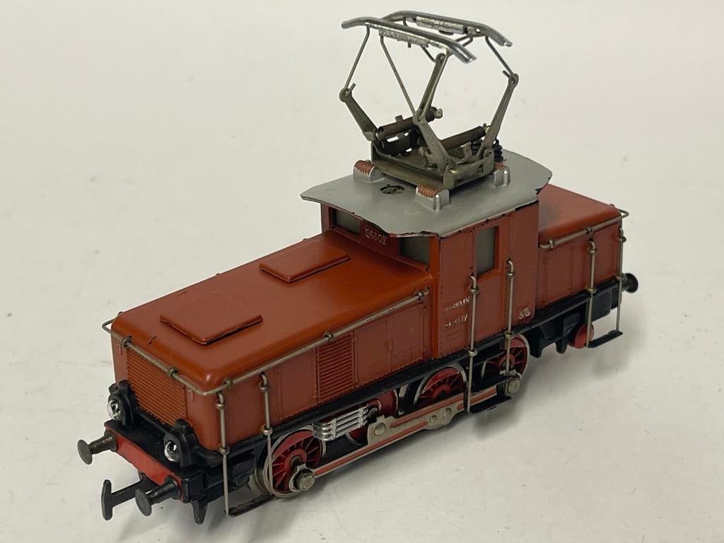 ** COLLECTORS ITEM ** Märklin CEB 800 ** RODE DOOS **, Wisselstroom, Locomotief, Nieuw, Ophalen of Verzenden