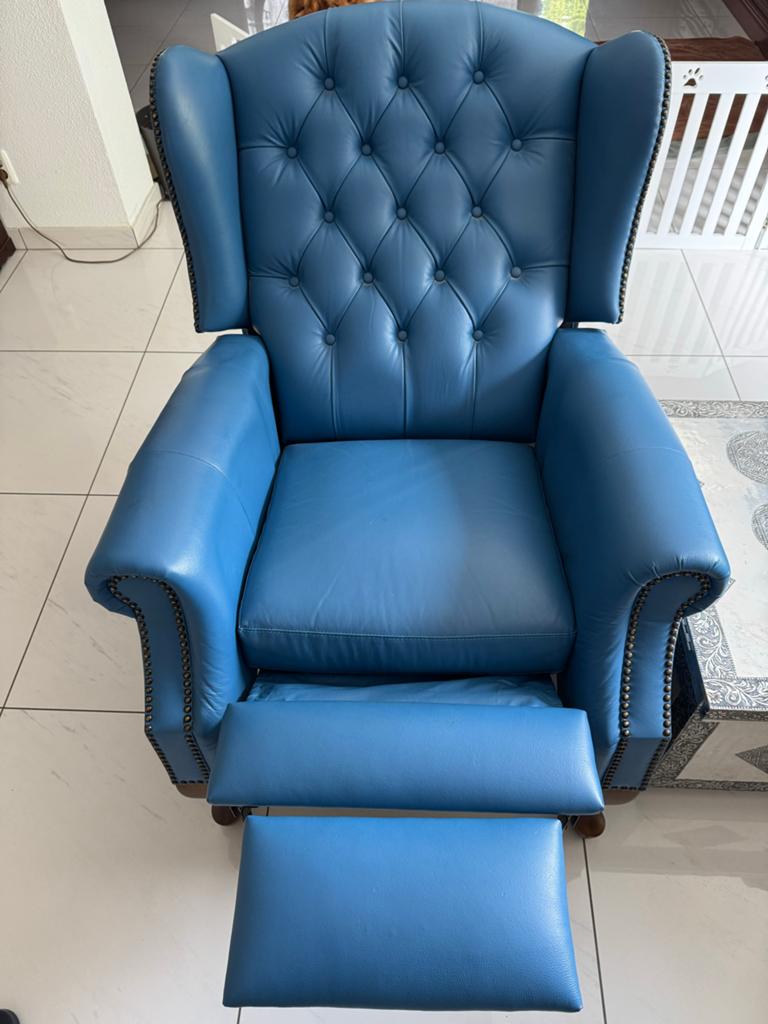 2 blauw leren relax fauteuils, Huis en Inrichting, Fauteuils, Gebruikt, Leer, 75 tot 100 cm, Ophalen
