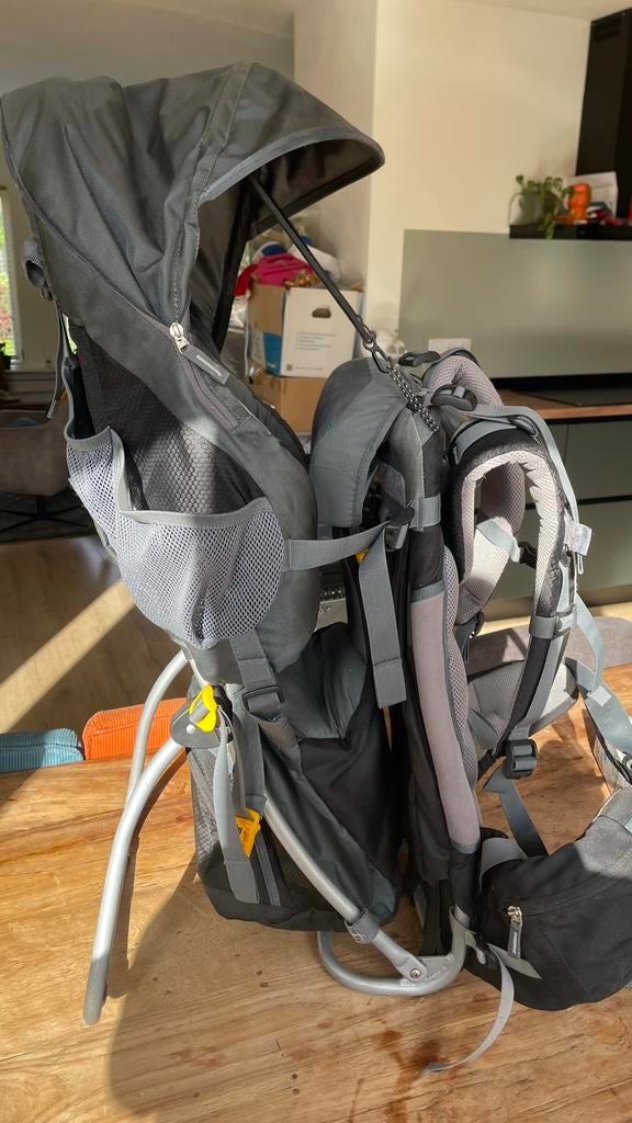 Deuter Kid Comfort III Draagzak - Ideaal voor wandelen, Kinderen en Baby's, Babydragers en Draagdoeken, Zo goed als nieuw, Rug