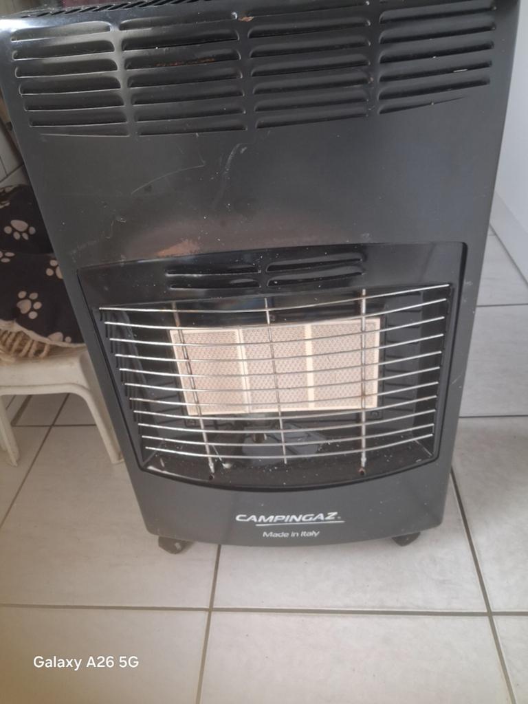 Campingaz Gaskachel - Prima werkend met gebruikerssporen, Huis en Inrichting, Kachels, Gebruikt, Gas, Ophalen of Verzenden, Vrijstaand