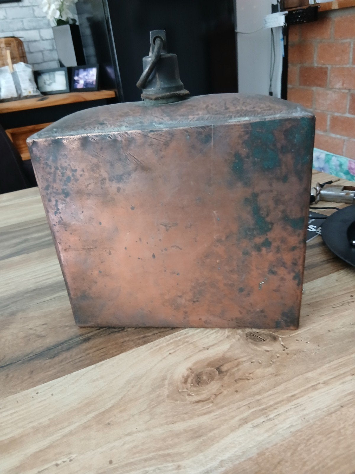 Antieke koperen kruik met unieke patina, Antiek en Kunst, Ophalen