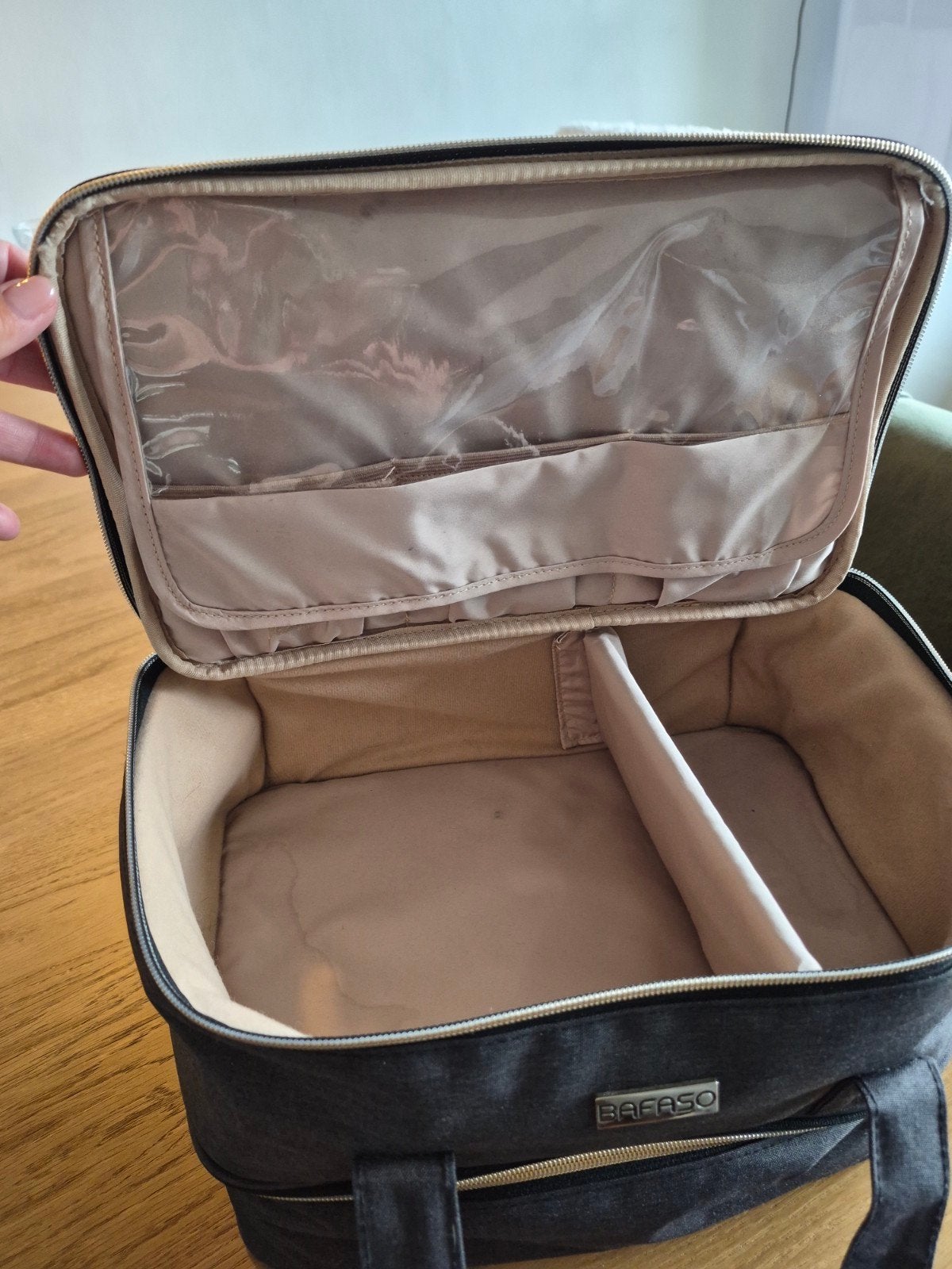 Reis, nagellak, sieraden organizer met vakjes en rits, Ophalen of Verzenden, Gebruikt, Zwart, Softcase