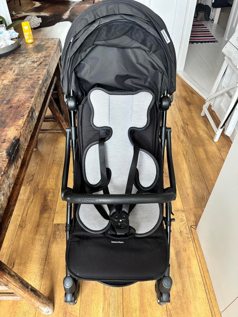 Kinderwagen Hamilton, Kinderen en Baby's, Buggy's, Ophalen, Zo goed als nieuw