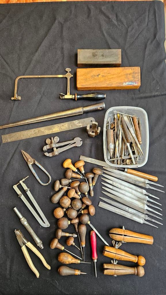 Grote collectie gereedschap voor goudsmid/juwelier, Ophalen