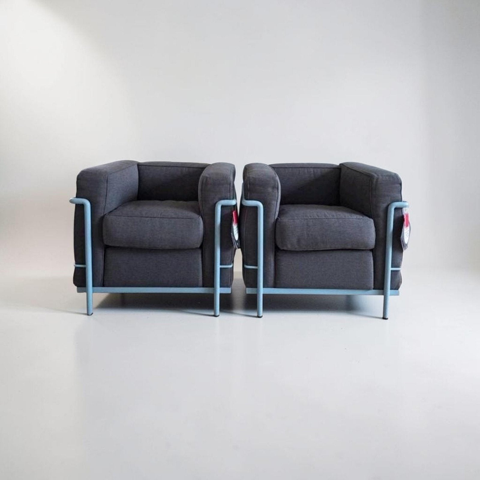 Cassina LC2 Grand Confort design fauteuil 2x Le Corbusier, Ophalen of Verzenden
