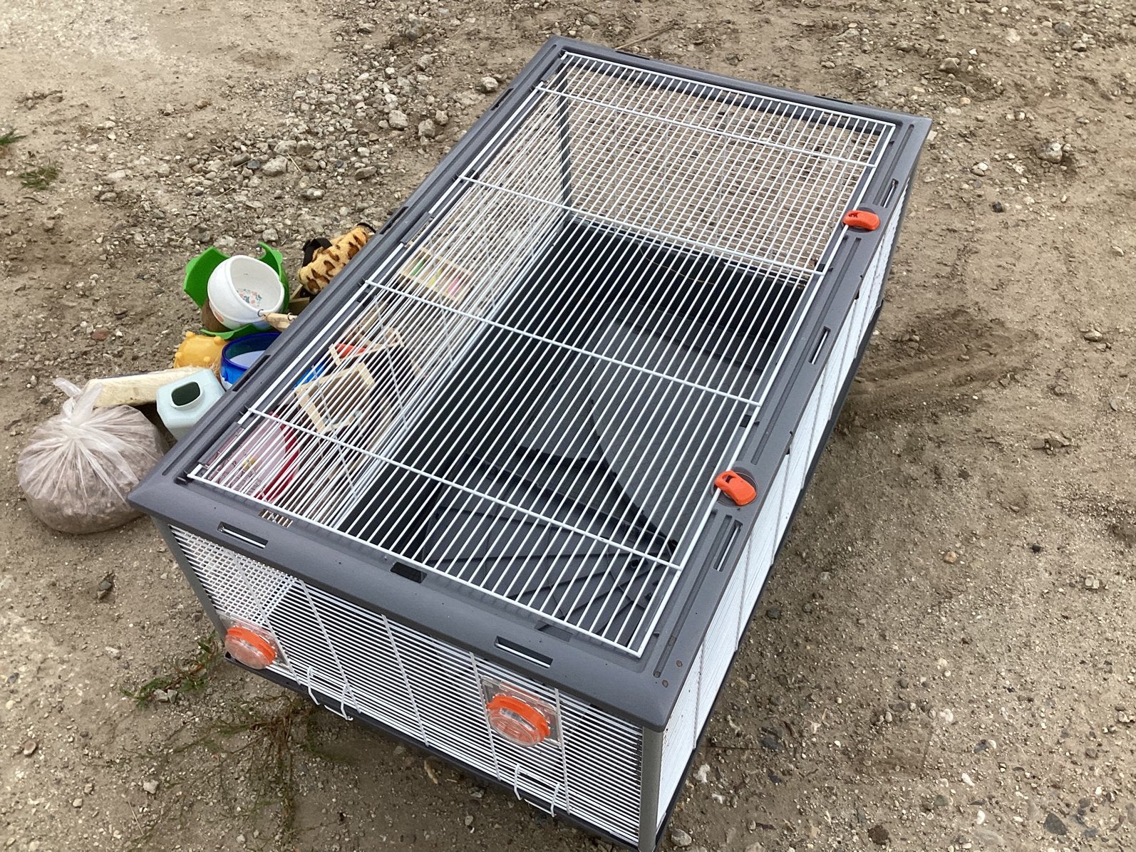 Hamsterkooi. Kaviakooi. Konijnenkooi. Knaagdierenkooi., Kooi, Zo goed als nieuw, 75 tot 110 cm, Ophalen