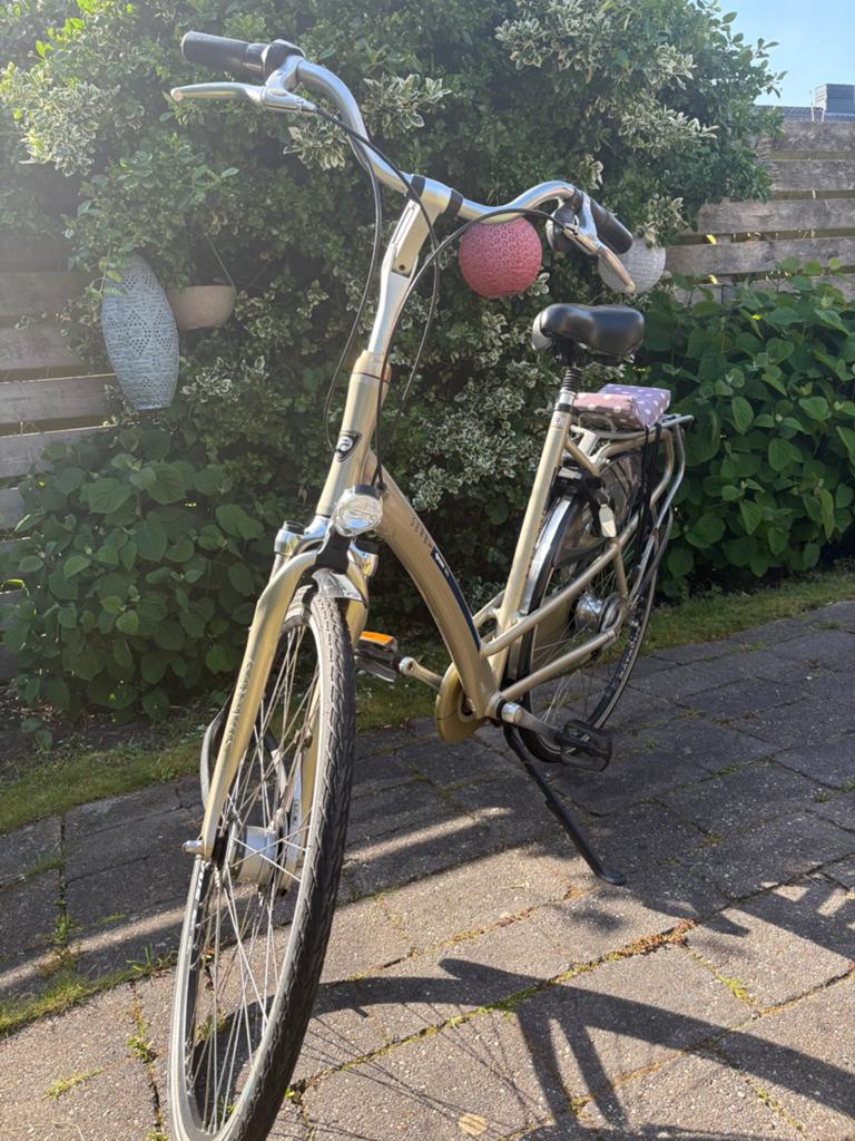 Batavus Serba damesfiets, Fietsen en Brommers, Fietsen | Dames | Damesfietsen, Gebruikt, Batavus, Versnellingen, Ophalen of Verzenden