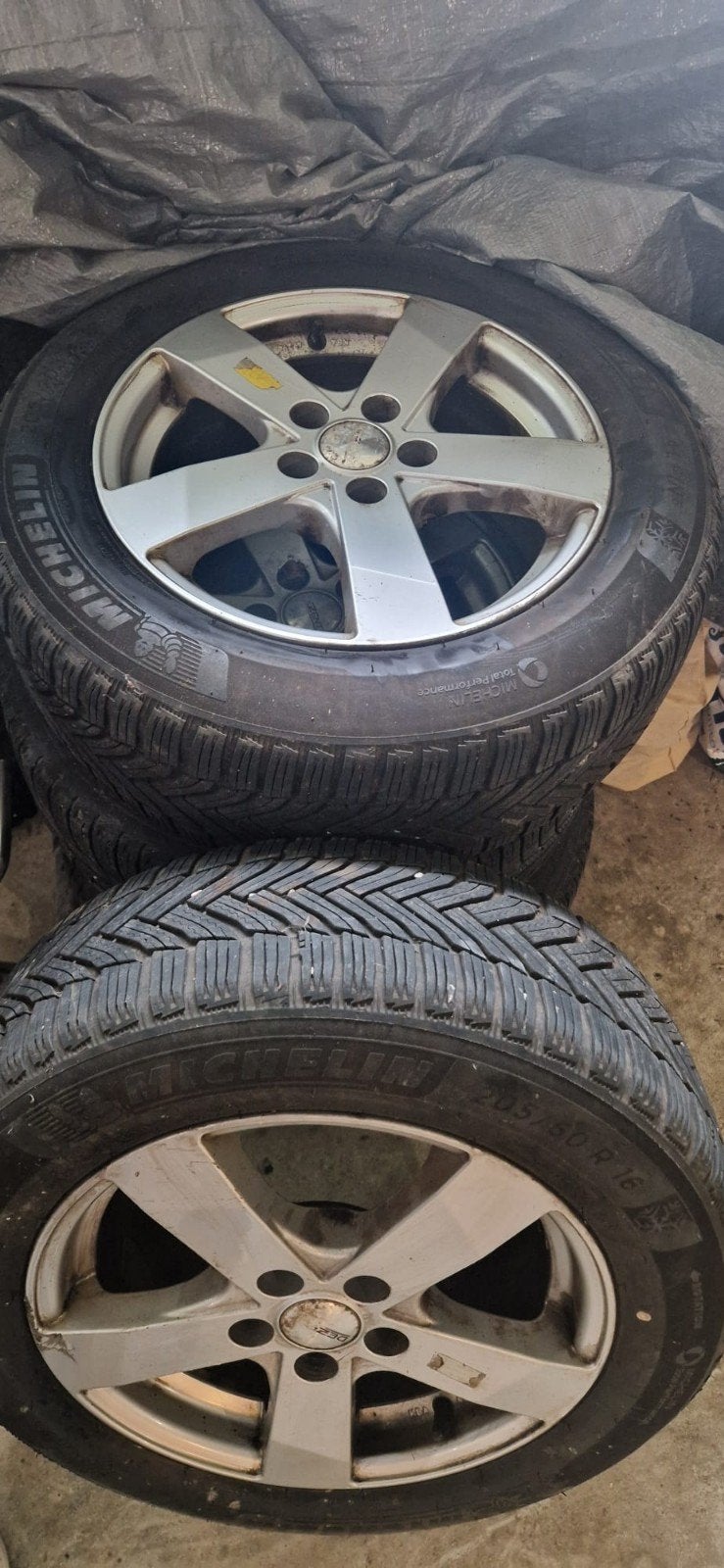 Winterbanden Ford Focus - Michelin Alpin 205/55 R16, Ophalen, Gebruikt