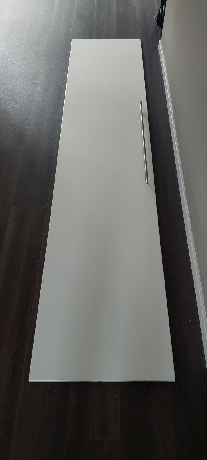 1 PAX deur wit hoogglans (gebruikt) en handgreep Kallrör 597, Huis en Inrichting, Ophalen, Minder dan 25 cm, 50 tot 100 cm, 200 cm of meer