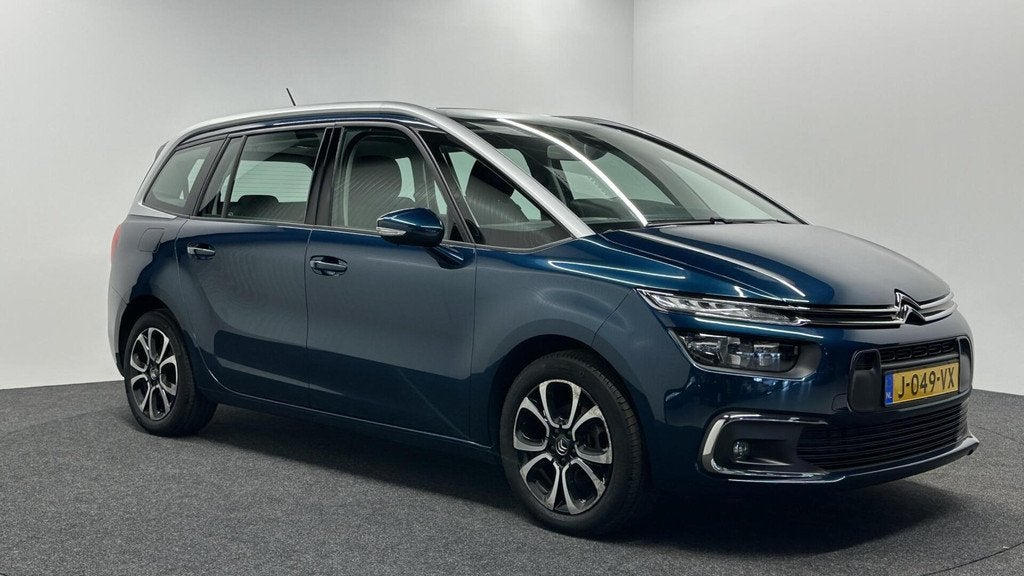 Citroen Grand C4 SpaceTourer 1.2 PureTech Shine 7P CARPLAY T, Voorwielaandrijving, Stof, Gebruikt, 1199 cc