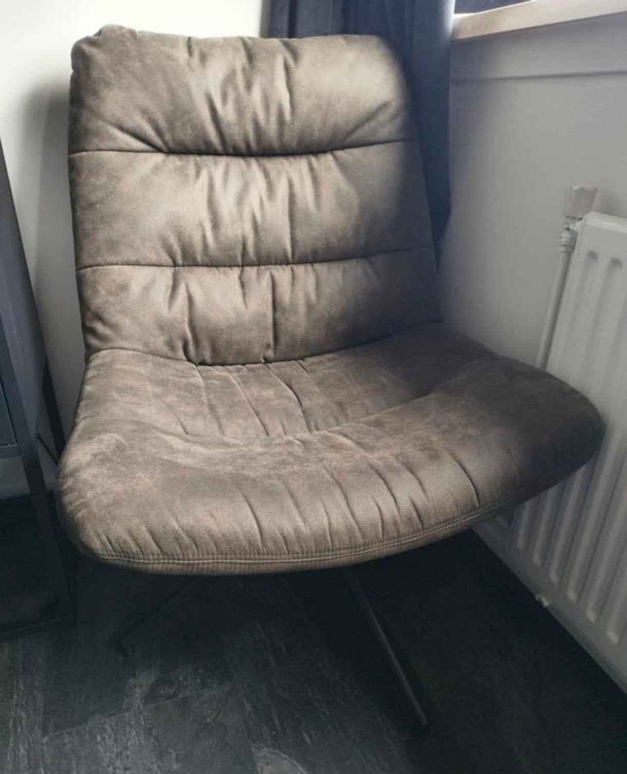 GRATIS bruine fauteuil comfortabel draaibaar woonkamer, Huis en Inrichting, Stoelen, Ophalen, Gebruikt, Bruin, Eén