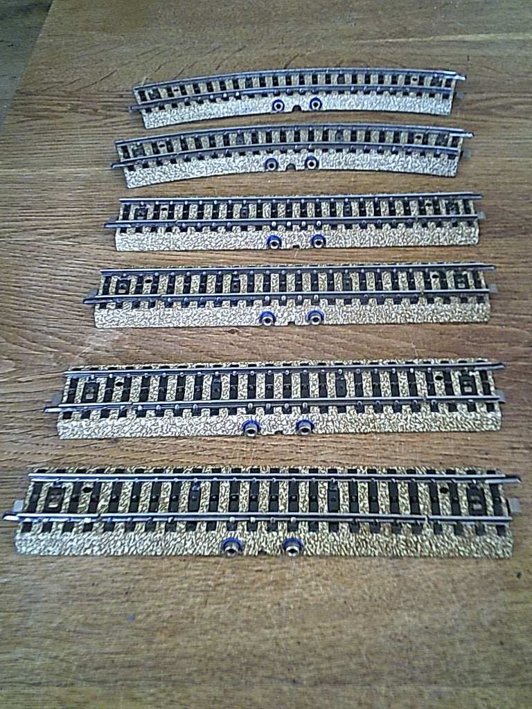 Marklin M-rails 6 Contactrails nr. 5104 en 5105, Wisselstroom, Ophalen of Verzenden, Märklin, Nieuw