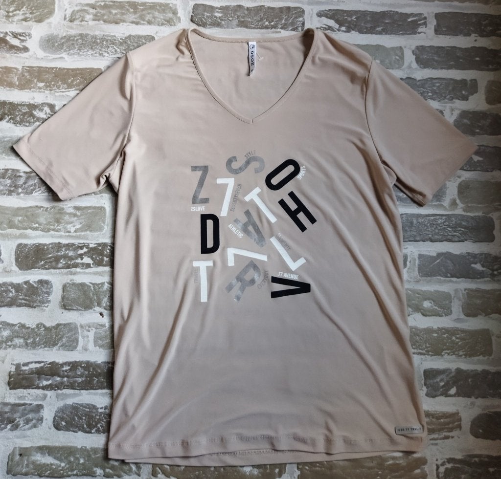 Zoso Shirt Beige Travelstof Maat M, Maat 38/40 (M), Beige, Ophalen of Verzenden, Zo goed als nieuw