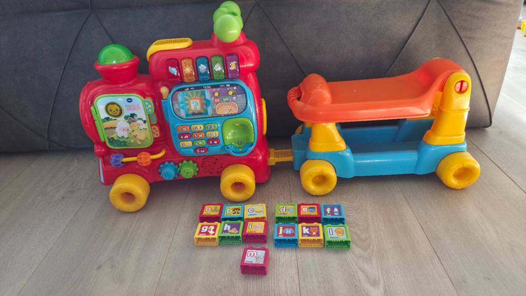 VTech Baby Rijd en Leer letterlocomotief met blokken, Ophalen, Zo goed als nieuw, Overige typen