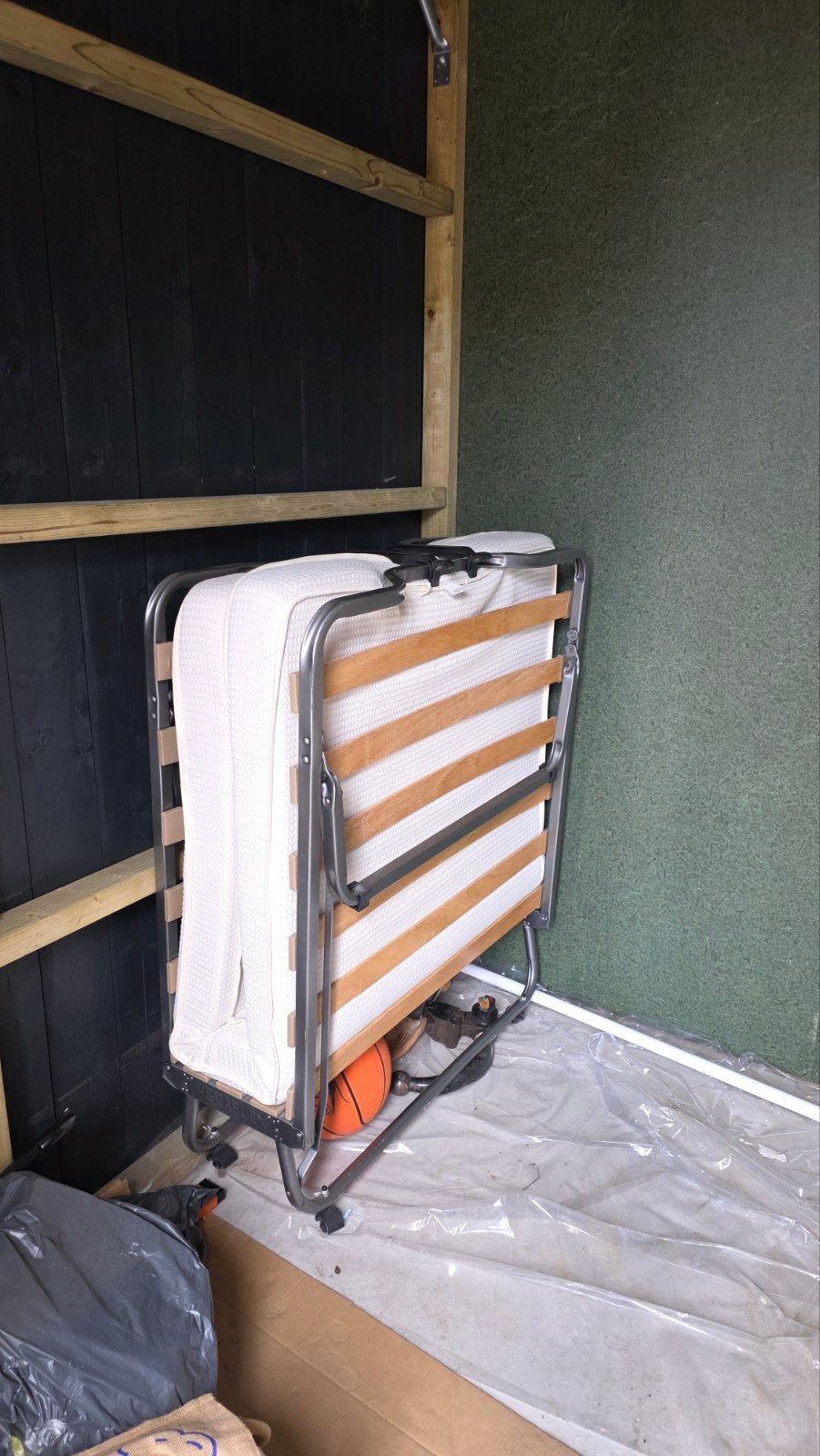 Opvouwbaar logeerbed met matras - Verstelbaar, Ophalen, Eenpersoons, 200 cm, Metaal