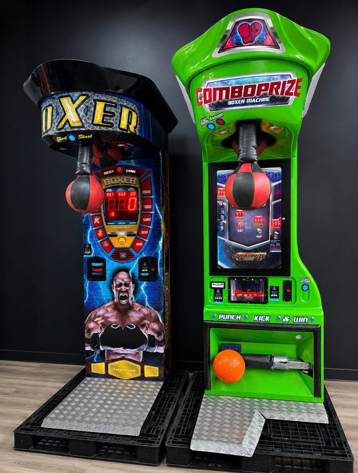 Verhuur boksbal automaat voor feest / event !!, Ophalen of Verzenden, Zo goed als nieuw