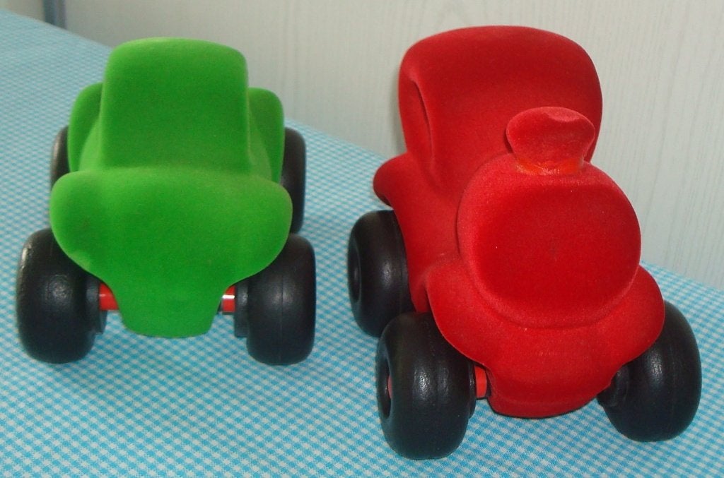 RUBBABU rode auto - groene trein voertuigen, Kinderen en Baby's, Ophalen of Verzenden, Gebruikt